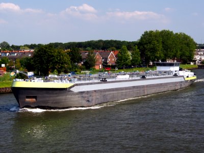 CT Vienna - ENI 02335294, Amsterdam-Rijn kanaal, pic2