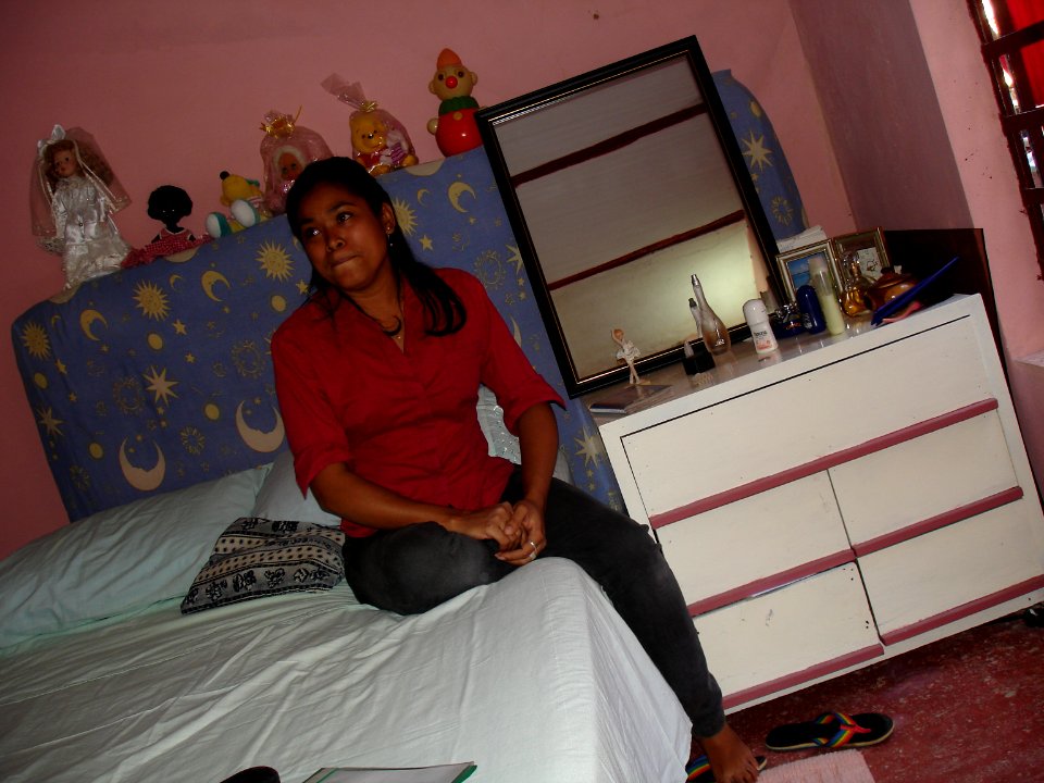 CUBA. KATIA. MEDECIN INTERNATIONALISTE (1)