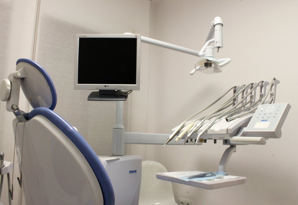 Decay orthodontics toothbrush