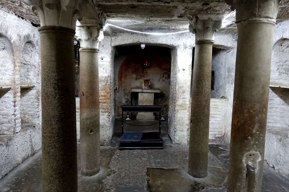 Crypt of Adrian - Santa Maria in Cosmedin - Rome, Italy - DSC00548
