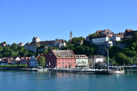 Water lake port