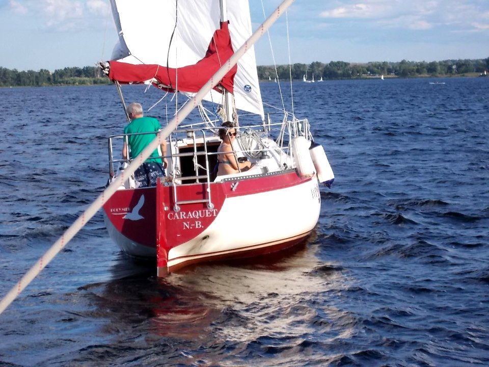 CS 27 Sailboat Poly Mer 2678