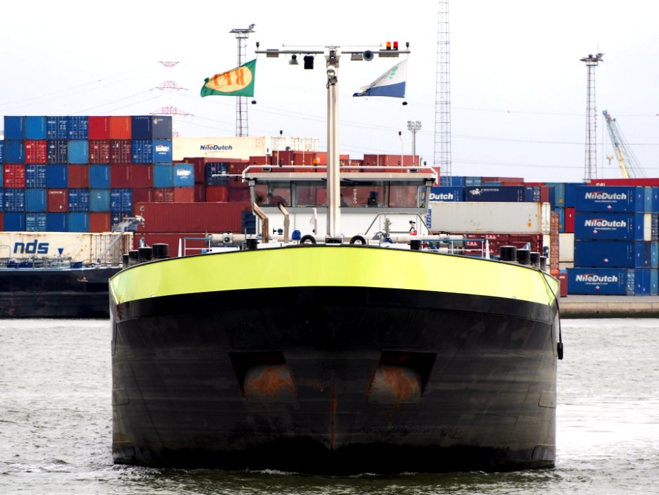 CT Vienna - ENI 02335294, Port of Antwerp pic2
