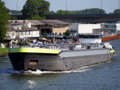 CT Vienna - ENI 02335294, Amsterdam-Rijn kanaal, pic1