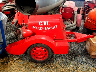 CPI Mailly-Maillet, Pompes Guinard, Fire fighting pump trailer, photo2