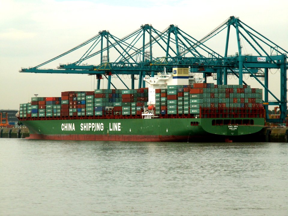 CSCL Asia IMO 9285976 , at Port of Antwerp, Belgium 09-Sep-2005