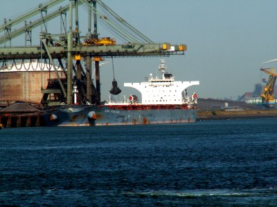 CSK Fortune - IMO 9255000 - Callsign VRYS3 -, Mississippi harbour, Port of Rotterdam, Holland 18-Jul-2006
