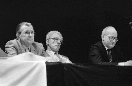 CPN-congres in de Meervaart in Amsterdam afscheid partijvoorzitter Henk Hoekstr, Bestanddeelnr 934-7238