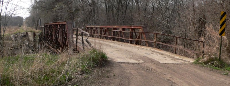 Coyote Road x Delaware River bridge from NE 1