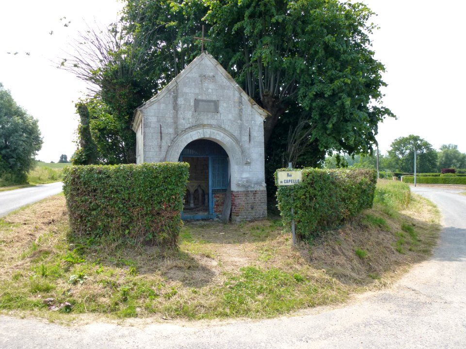 Coyecques (Pas-de-Calais) oratoire à Nouveauville
