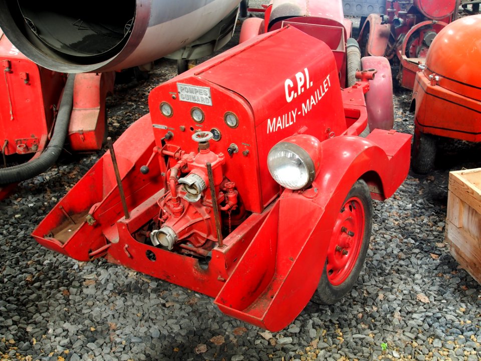 CPI Mailly-Maillet, Pompes Guinard, Fire fighting pump trailer
