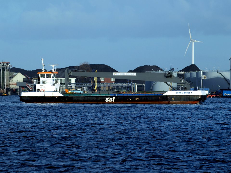 CRANE BARGE 1 - ENI 02320928 photo-2