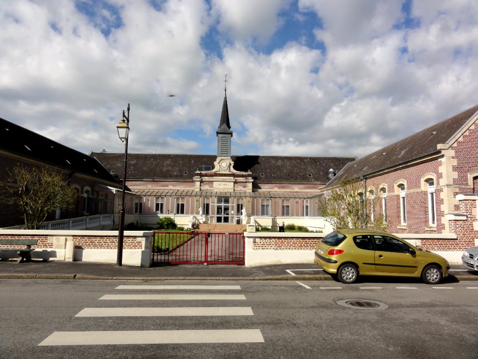 Crépy (Aisne) maison de retraite