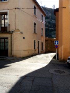 Crémieu - Vie Vieille - Depuis la rue de Juiverie