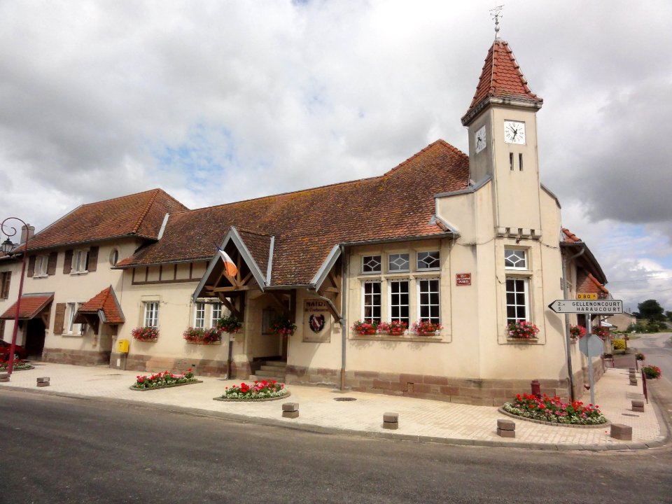 Courbesseaux (M-et-M) mairie