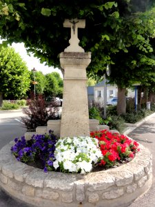 Courmelles (Aisne) croix de chemin