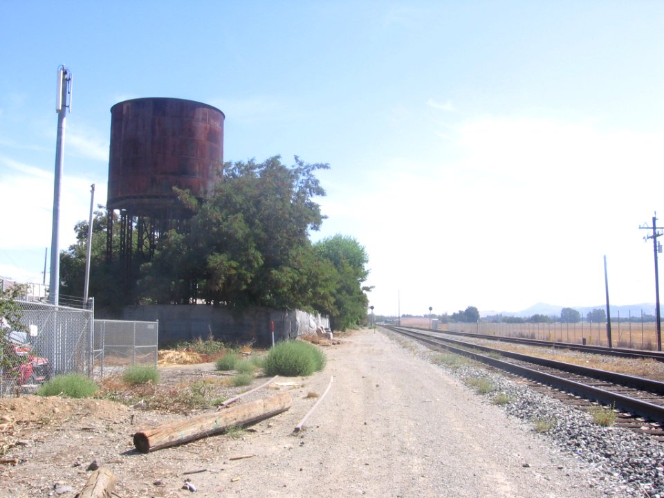 Coyote tower 1412 02