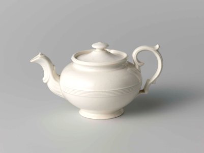 Creamware theepot, Petrus Regout & Co (1)