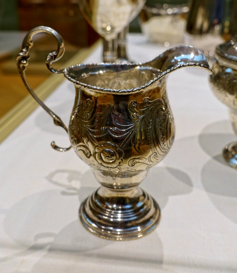 Cream pot, William W. Gilbert, New York City, c. 1770, silver - Currier Museum of Art - Manchester, NH - DSC07930