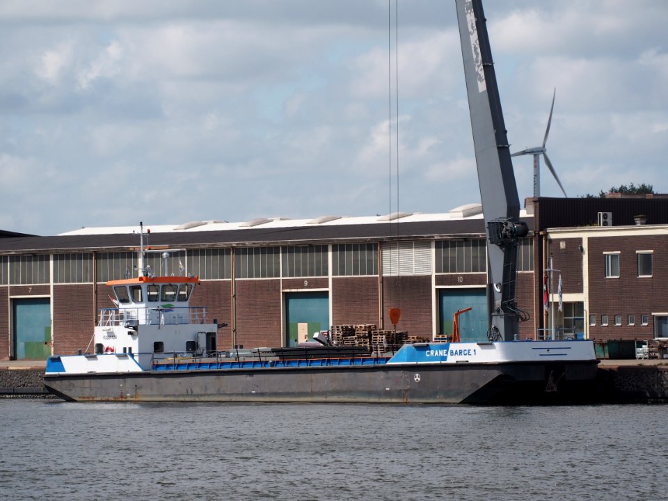 Crane Barge 1, ENI 02320928, pic4