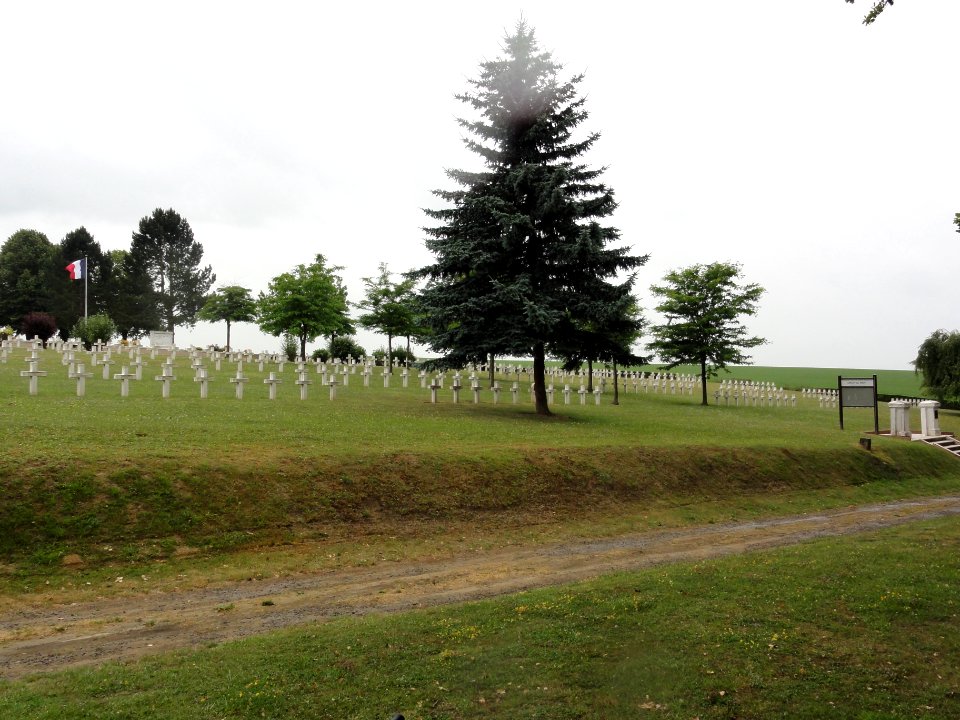 Crécy-au-Mont (Aisne) necropole nationale (04)