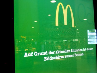 COVID-19 Closed Shop in Bern 23