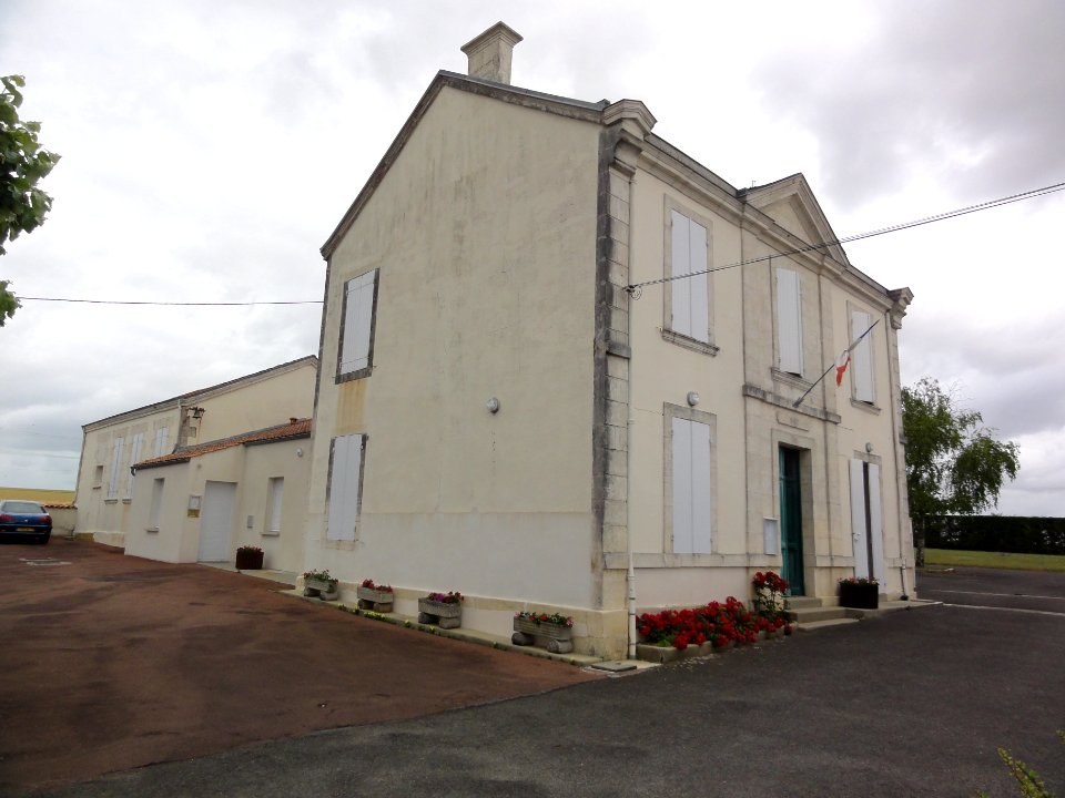Courcelles (Charente-Maritime) mairie