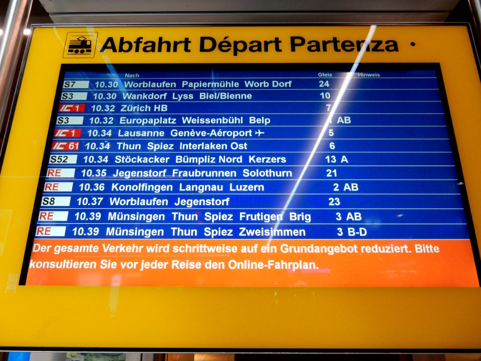 COVID-19 Reduzierter Bahnbetrieb SBB Schweiz