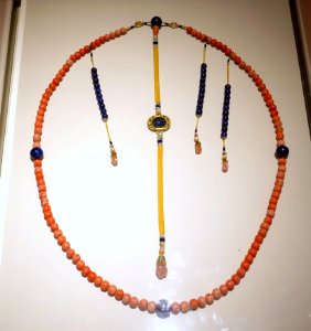 Court necklace, probably Imperial Workshop, Beijing, China, 1700s or 1800s AD, coral, lapis lazuli, sapphire, pearls, tourmaline, kingfisher feather, metal, silk - Peabody Essex Museum - DSC07845