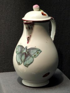 Covered milk jug (pot a lait), c. 1770-1778, Niderviller, comte de Custine period, hard-paste porcelain, overglaze enamels - Gardiner Museum, Toronto - DSC01026 photo