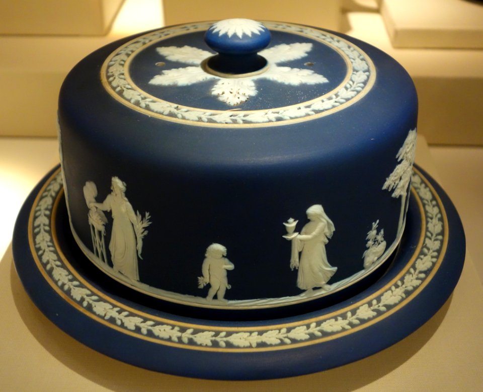 Covered Cheese Dish, Josiah Wedgwood and Sons, c. 1900, blue jasperware - Chazen Museum of Art - DSC01972