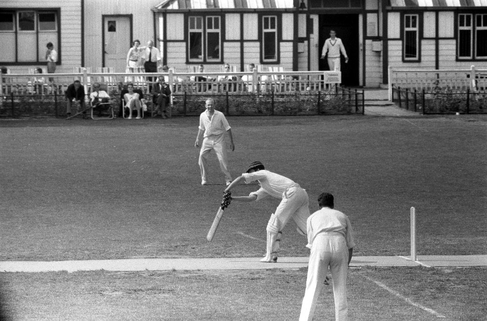 Cricket HCC 1 tegen HCC 2, Bestanddeelnr 911-3155
