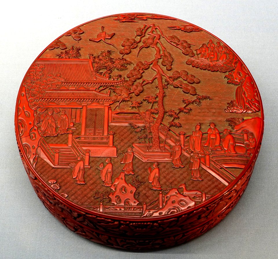 Covered box with pavilion and figures, China, Yuan dynasty, 1300s AD, carved lacquer - Tokyo National Museum - Tokyo, Japan - DSC08285