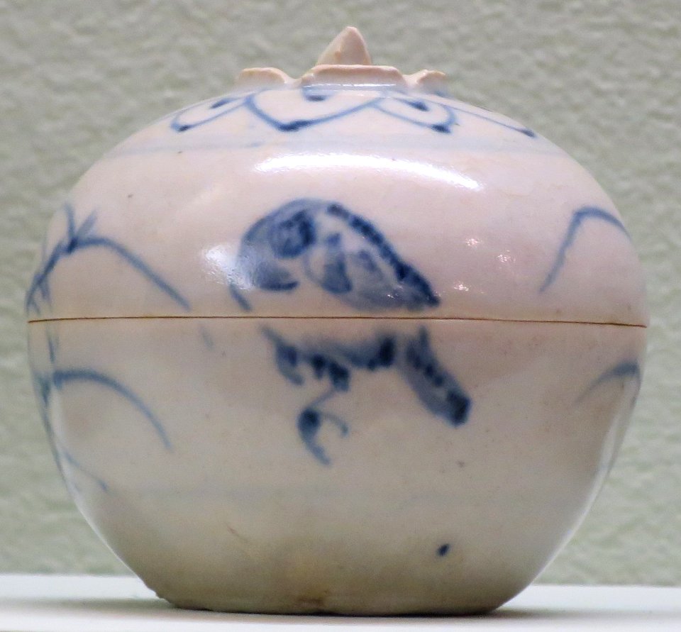 Covered box from Vietnam, 15th century, porcelain, Lowe Art Museum