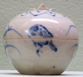 Covered box from Vietnam, 15th century, porcelain, Lowe Art Museum photo
