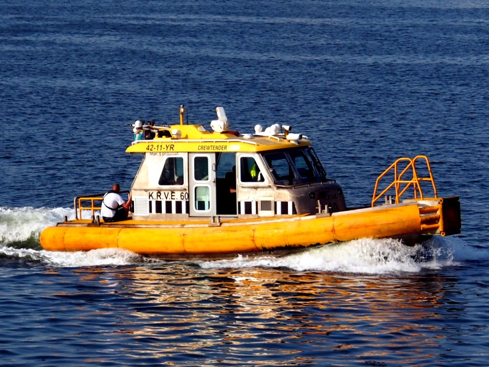 Crewtender KRVE60, Port of Rotterdam