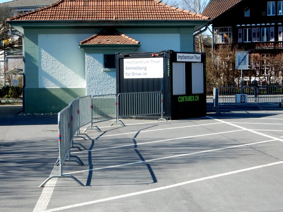 Covid-19-Impfzentrum Thun 02
