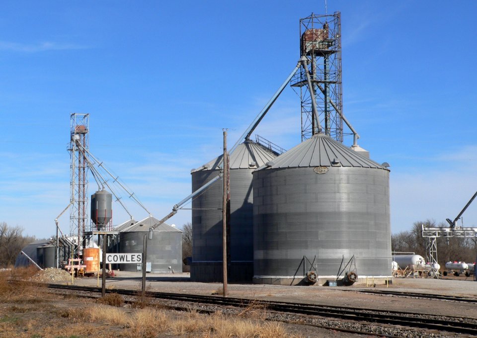 Cowles, Nebraska grain elevator 1