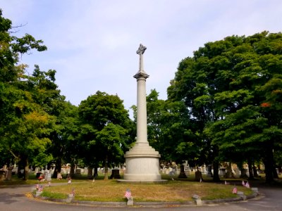 Cross - St. Paul Cemetery - Arlington, MA - 20200922 102008