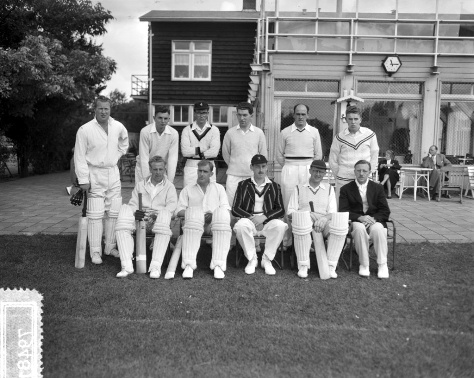 Cricket Nederlands Bondselftal tegen Free Foresters Amstelveen Nederlands elfta, Bestanddeelnr 907-9481
