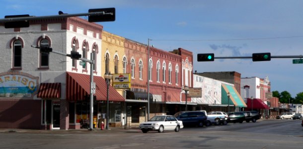 Crete, Nebraska Main from 13th 2