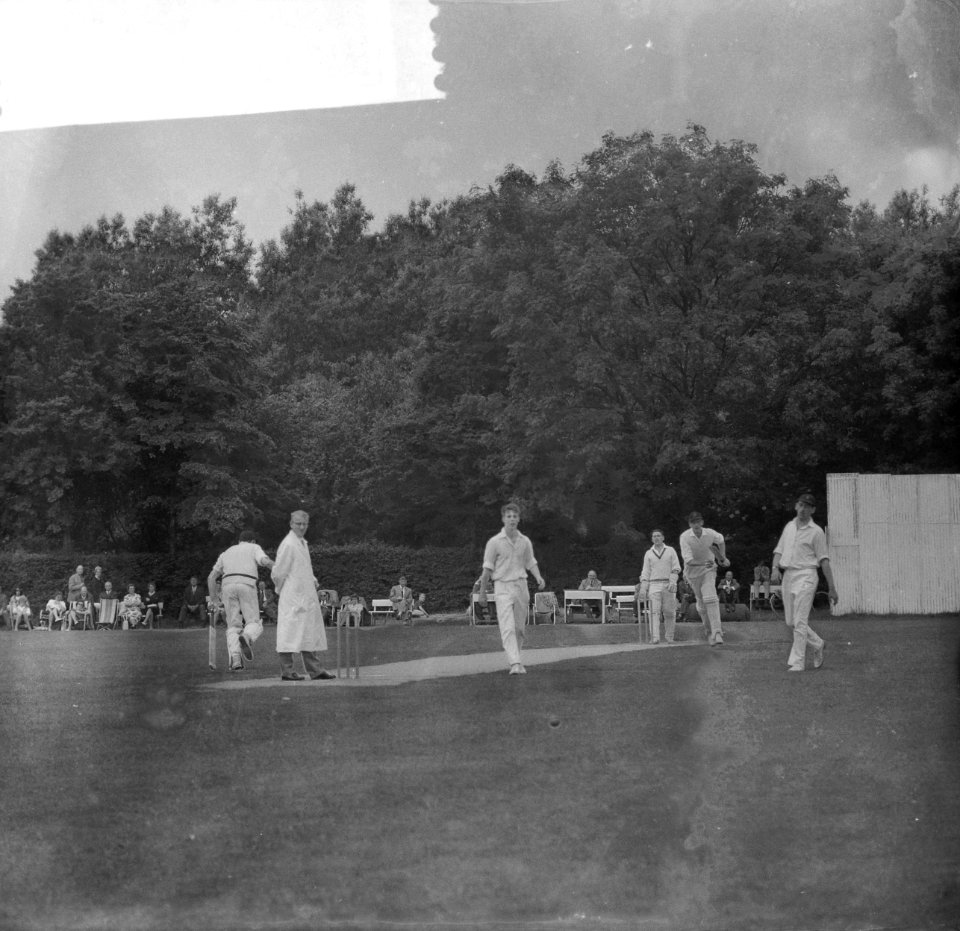 Cricket HCC tegen ACC, Bestanddeelnr 914-1302