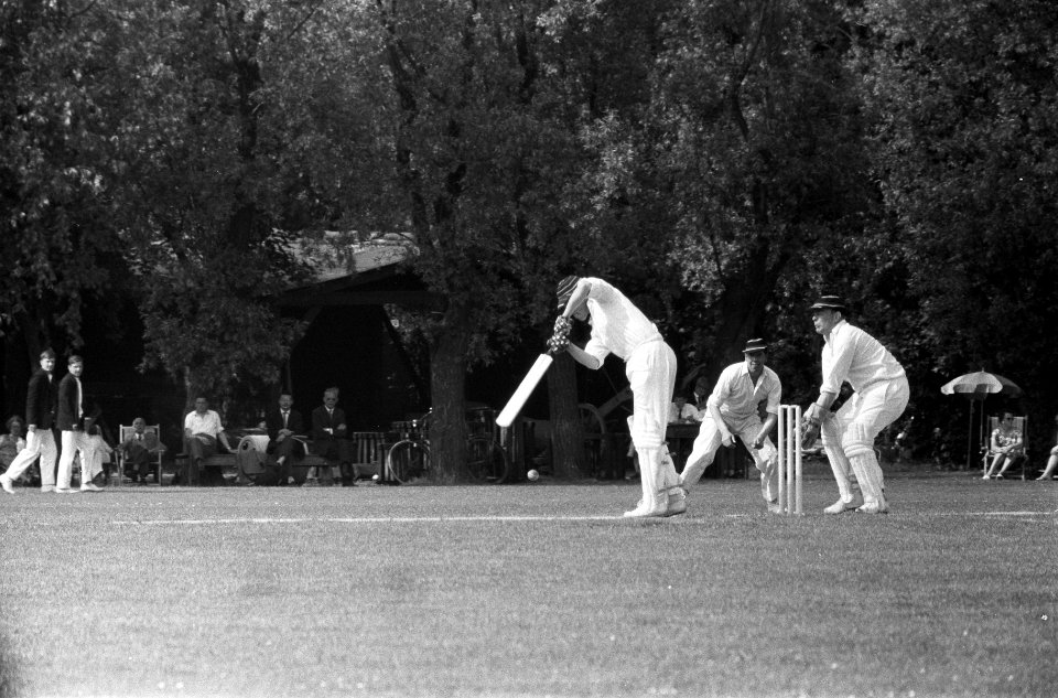 Cricket HCC 1 tegen HCC 2, Bestanddeelnr 911-3156