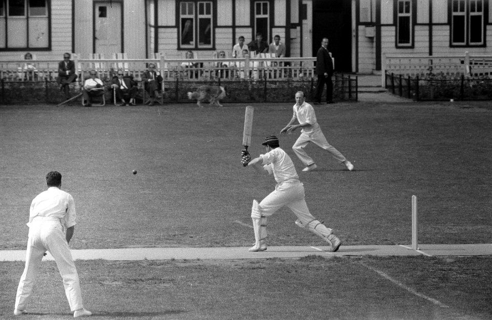 Cricket HCC 1 tegen HCC 2, Bestanddeelnr 911-3157