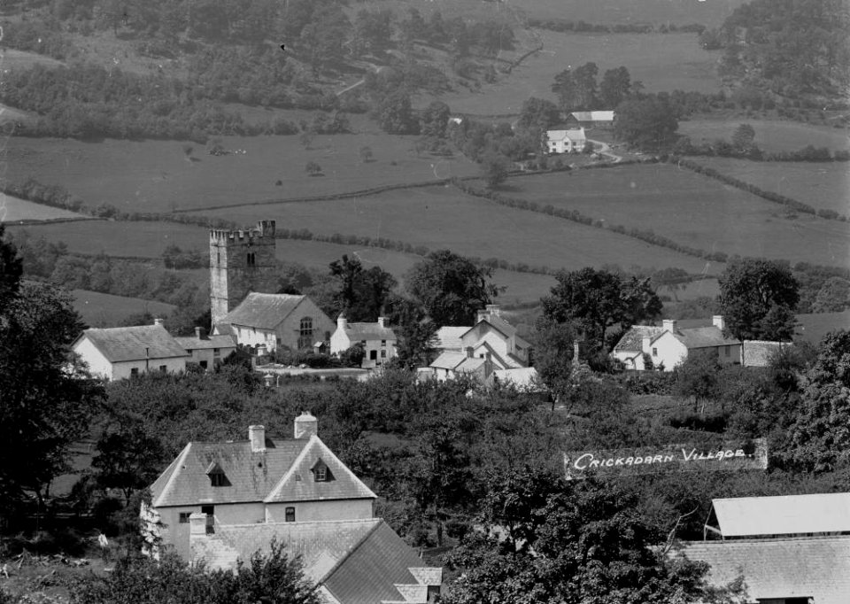 Crickadarn village (1294665)