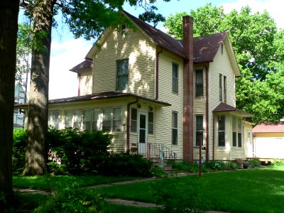 Crete, Nebraska 1108 Hawthorne Ave 2
