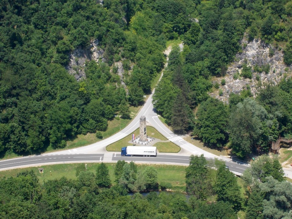 Croatian anthem monument, Risvica 01