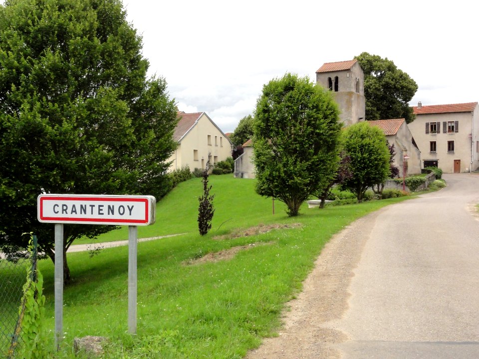 Crantenoy (M-et-M) city limit sign