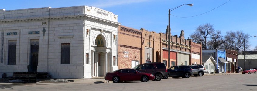 Creston, Nebraska Pine Street from SW 1