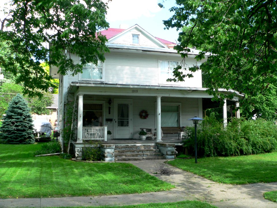 Crete, Nebraska 1010 Hawthorne Ave
